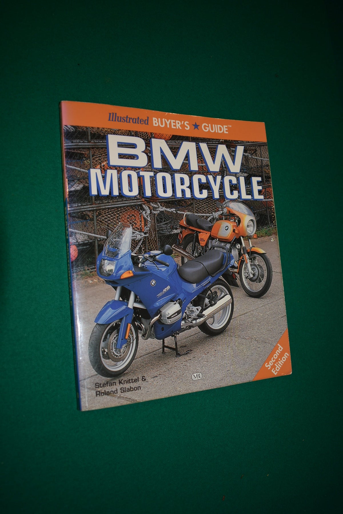 Illustrated Buyer's Guide BMW Motorcycle History Bound