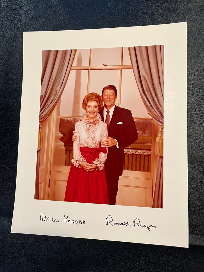 Ronald and Nancy Reagan autographs