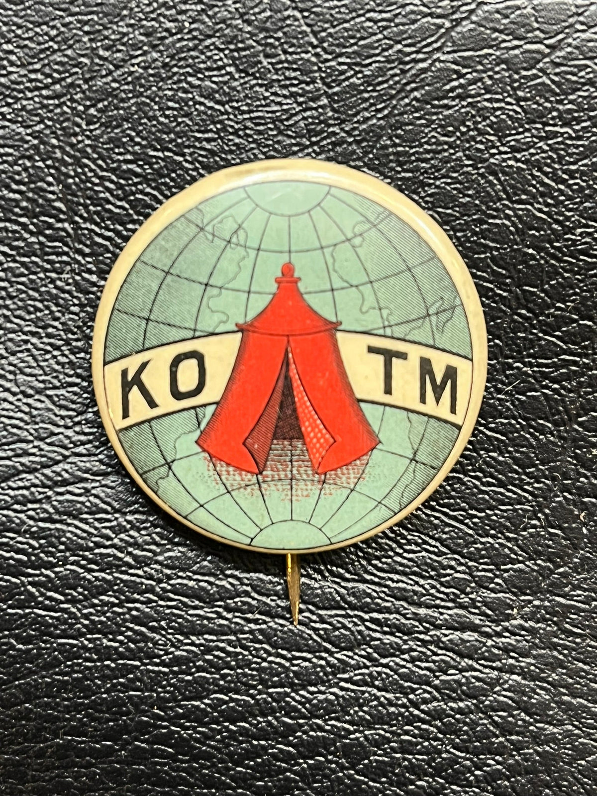 1910 Knights of the Macabees pin