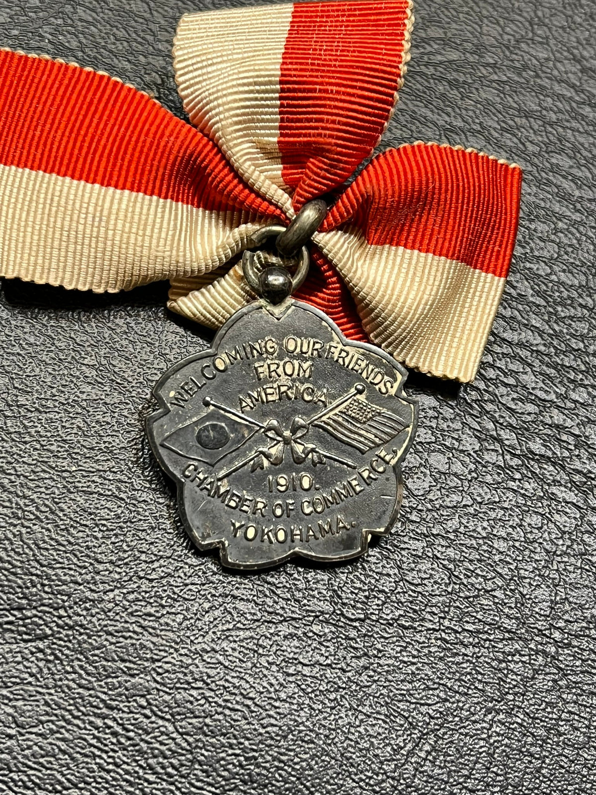 1910 Yokahama Chamber of Commerce Welcome pin