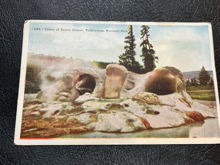 Craater of Grotto Geyser - Yelllowstone 1922
