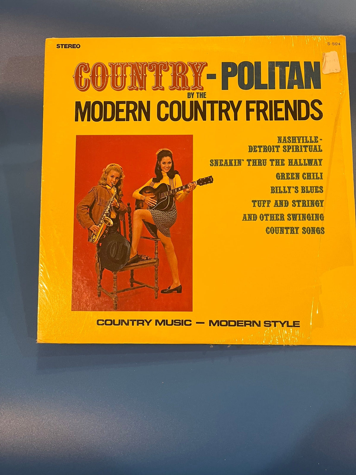 Country-Politan