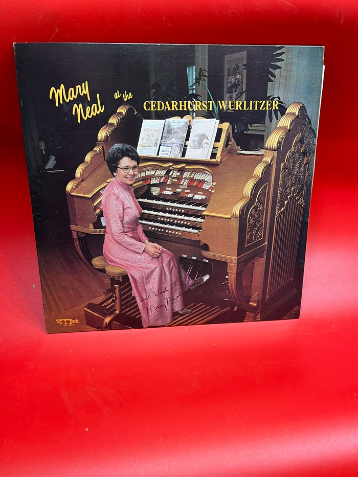 Mary Neal at the Cedarhurst Wurlitzer