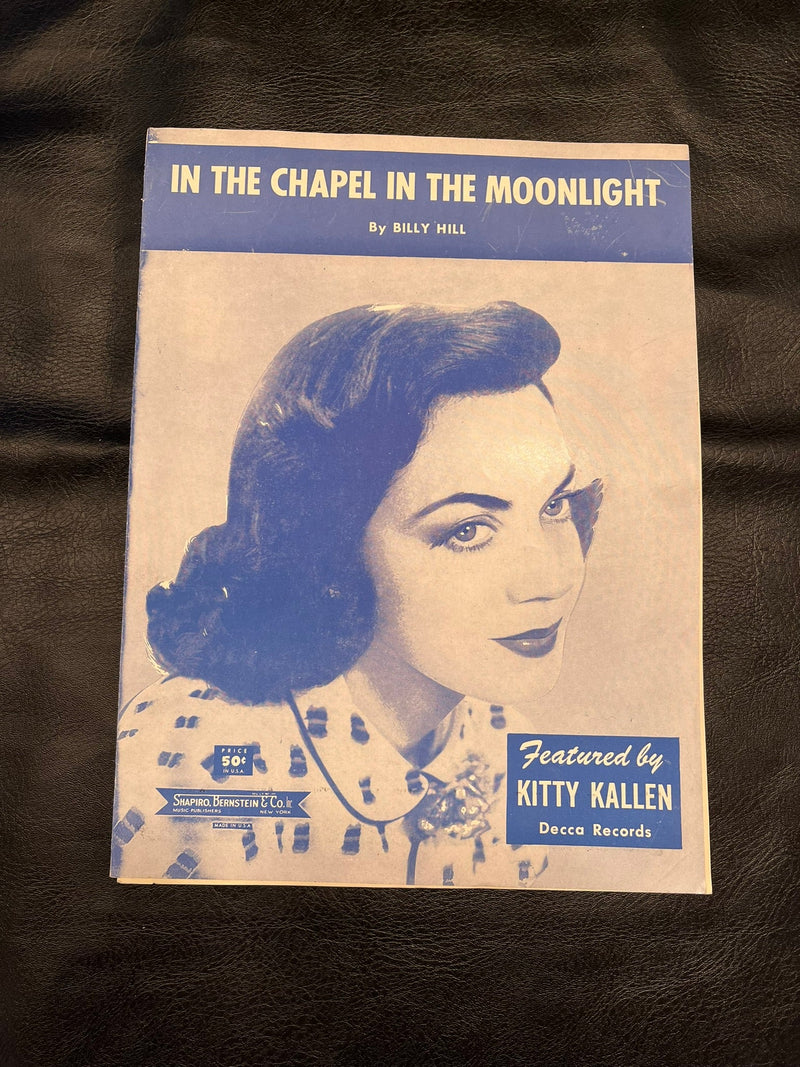 In the Chapel in the Moonlight