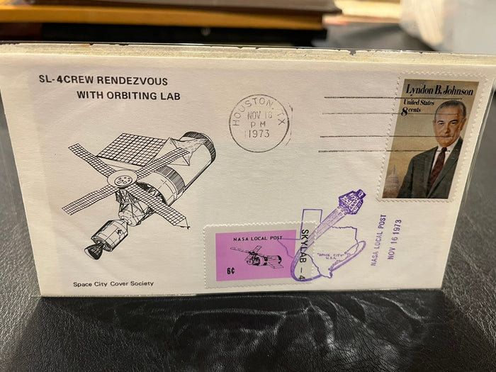 SL-4 Crew Rondezvous with Orbiting Lab - NASA Post